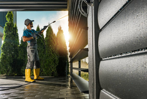 Best Residential Pressure Washing Services  in Glenview, IL